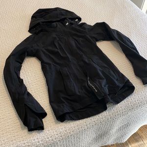 Lululemon Rain Jacket - Black Size 4